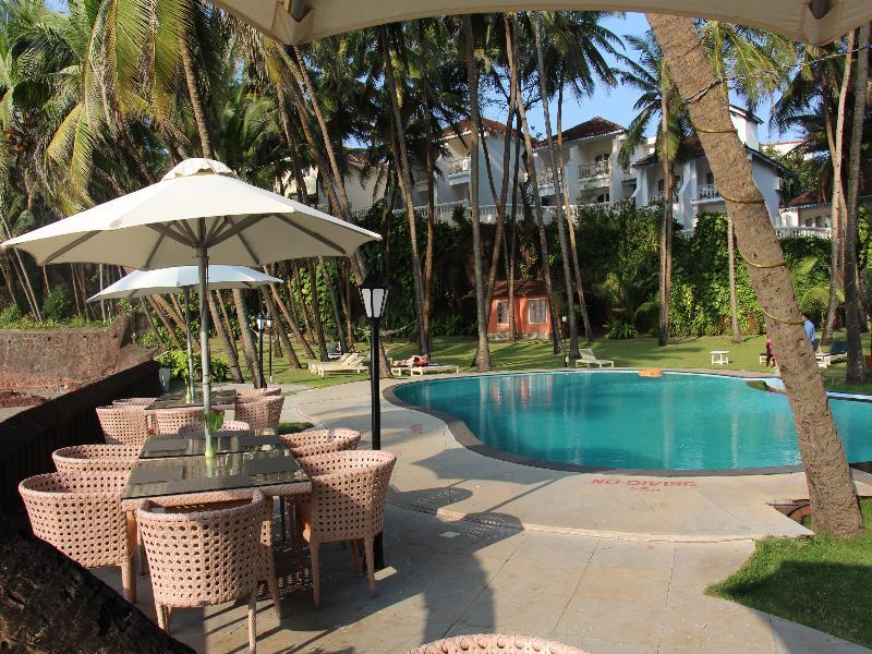 Prainha Resort By The Sea Taleigao Exterior photo